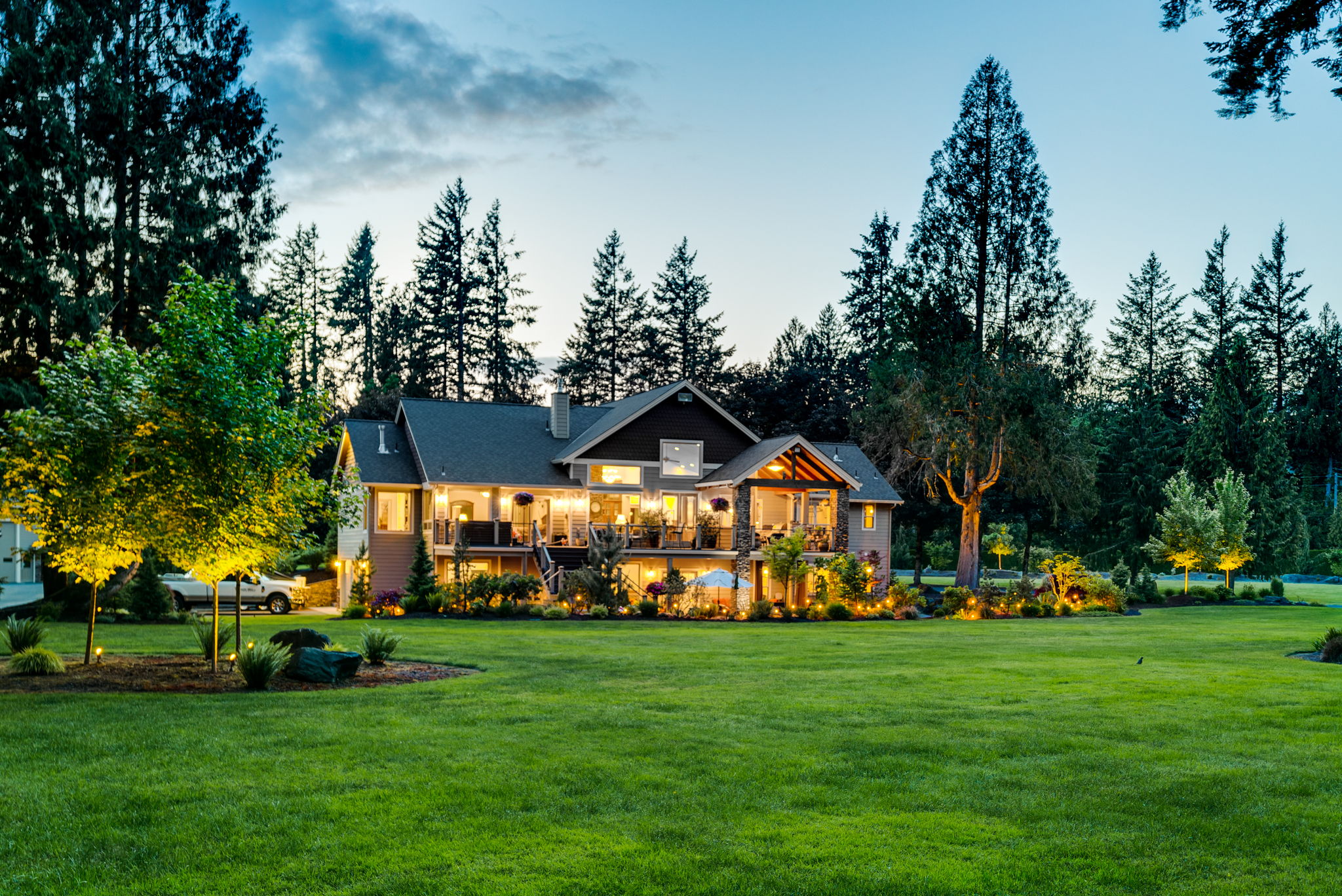 Twilight exterior rear