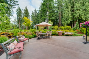 Lower outdoor living