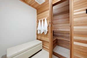  Photo 91