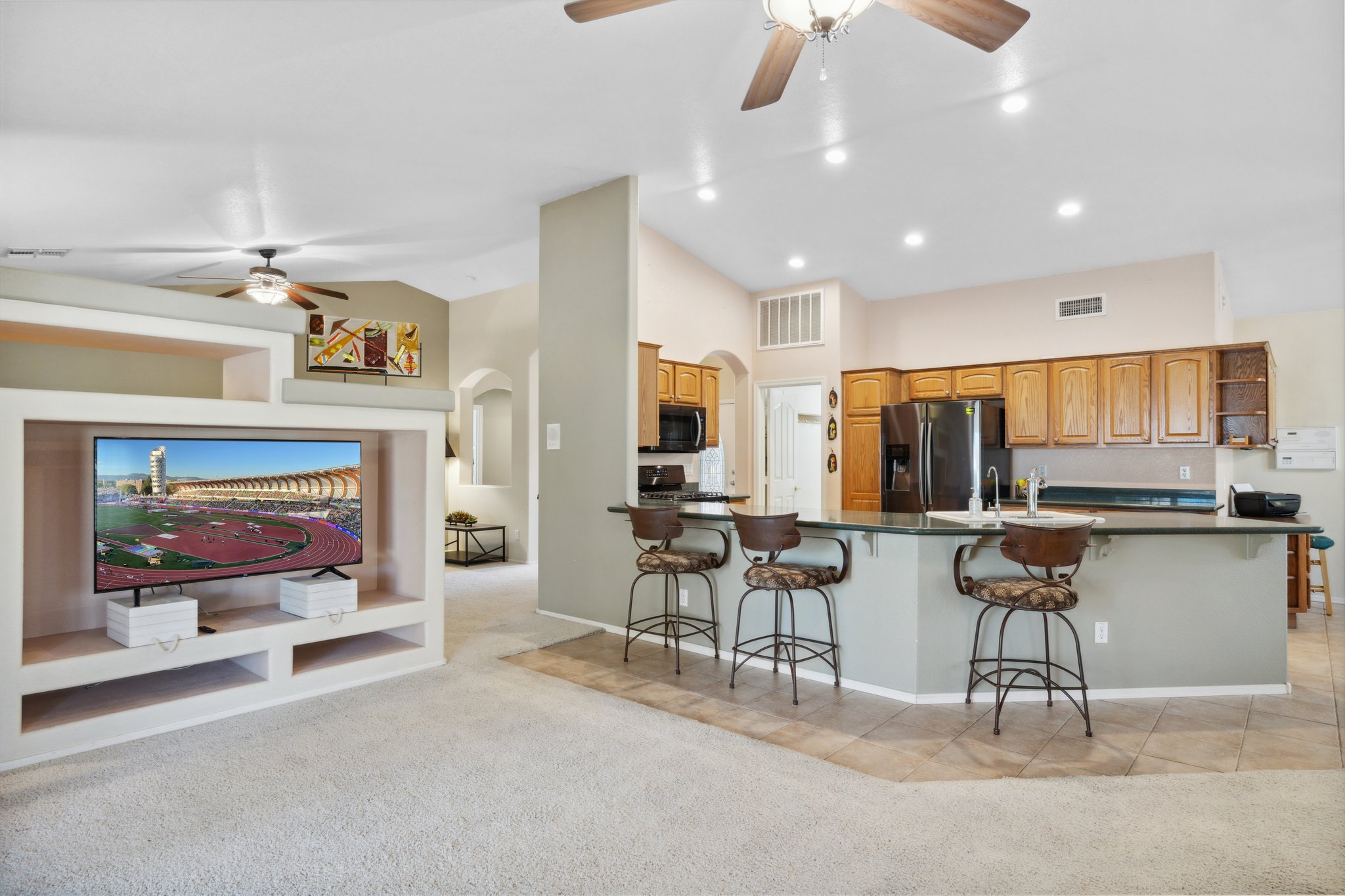 15758 W Edgemont Ave, Goodyear, AZ 85395 - 010.jpg