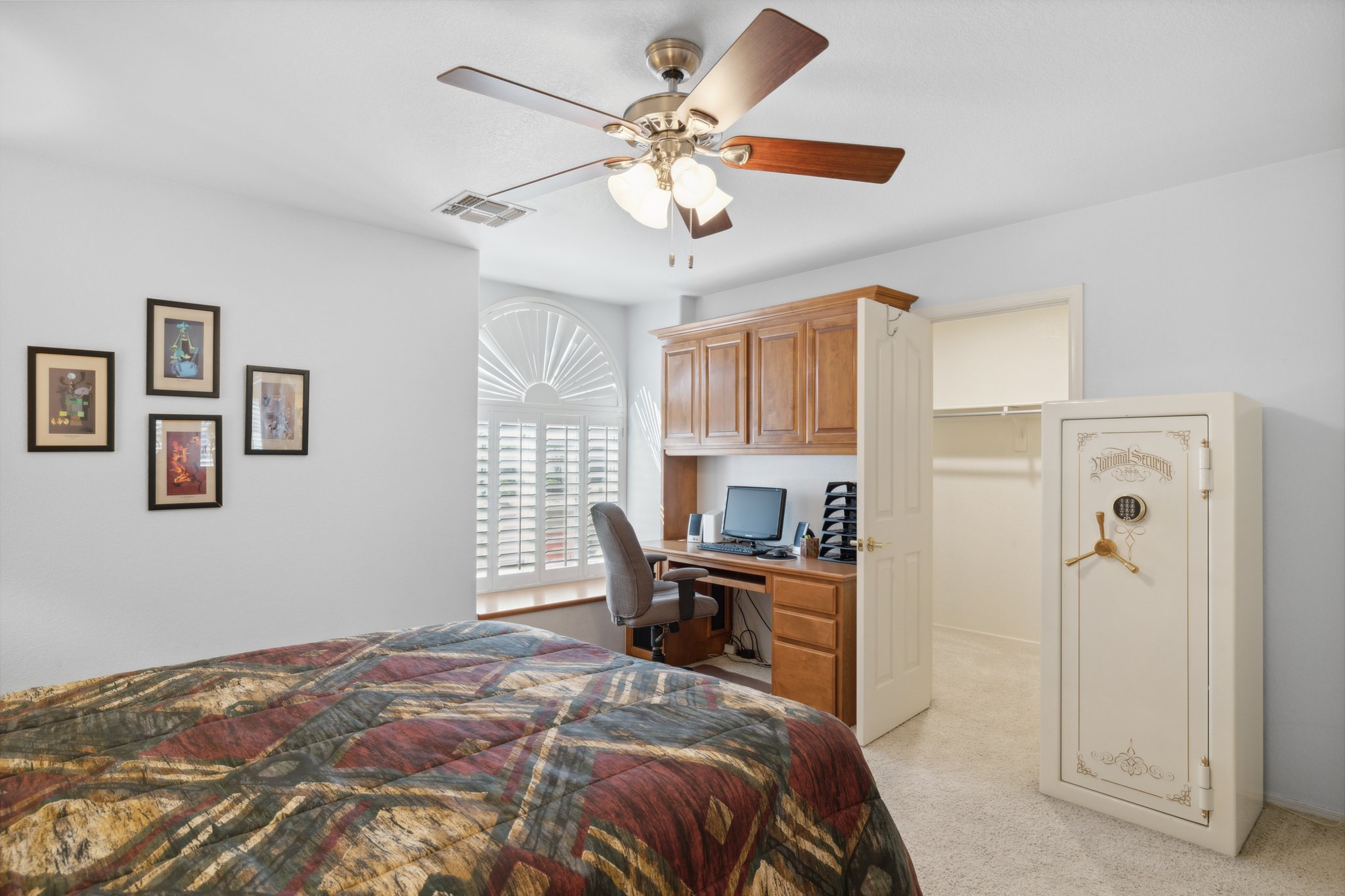 15758 W Edgemont Ave, Goodyear, AZ 85395 - 027.jpg