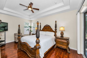 Primary Bedroom1a
