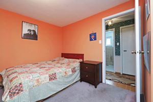  Photo 49