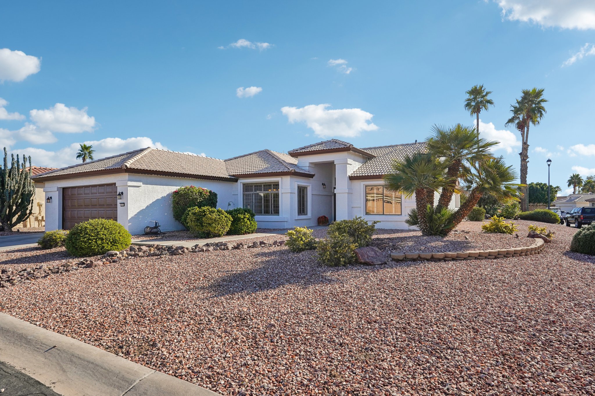 W La Reata Ave-S1001-004.jpg