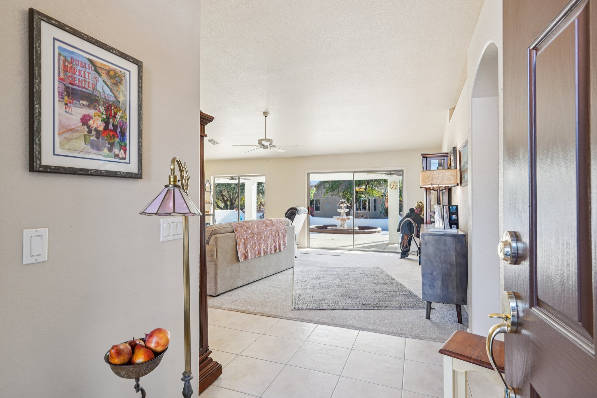 W La Reata Ave-S1001-008.jpg