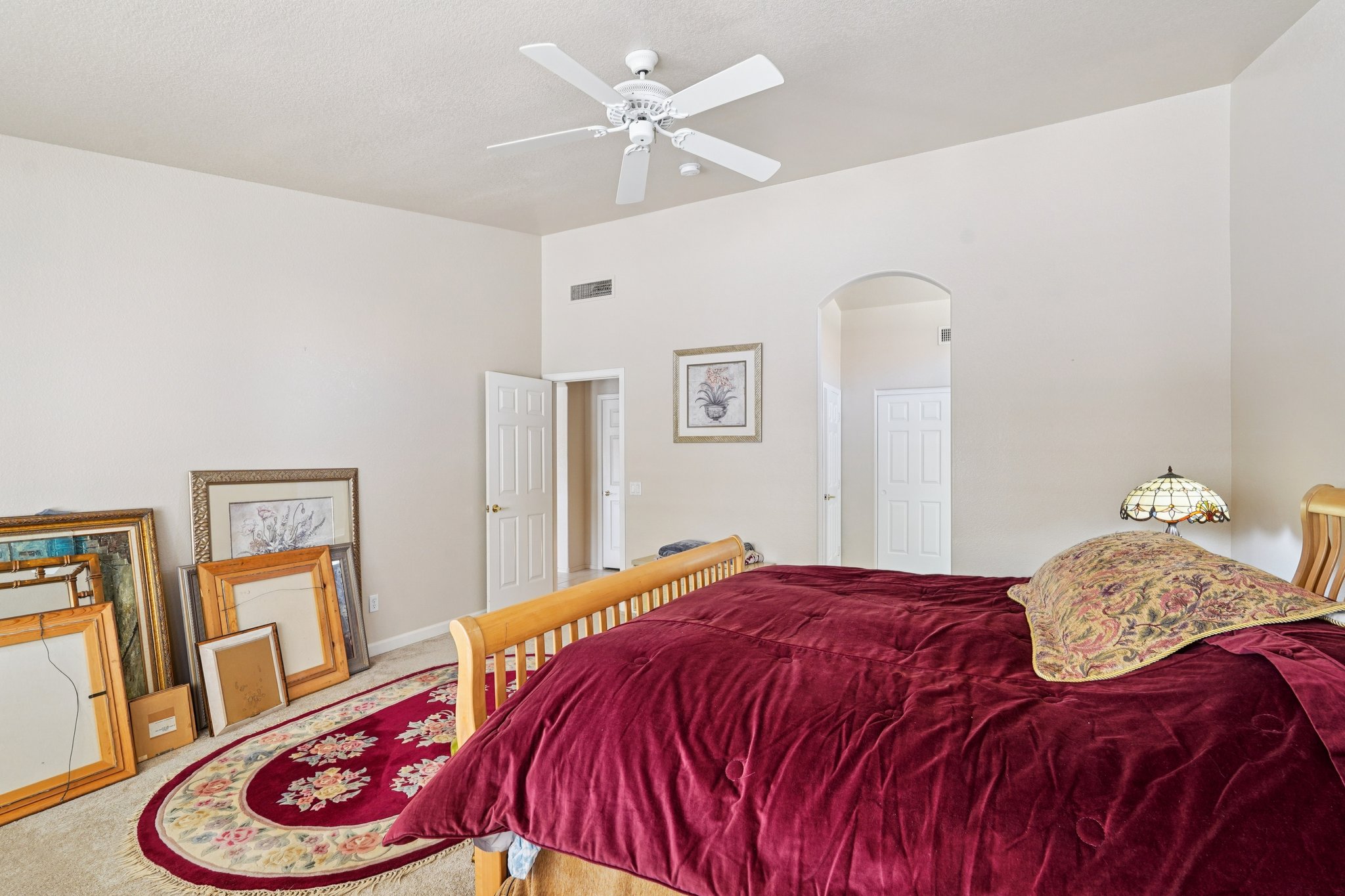 W La Reata Ave-S1001-028.jpg