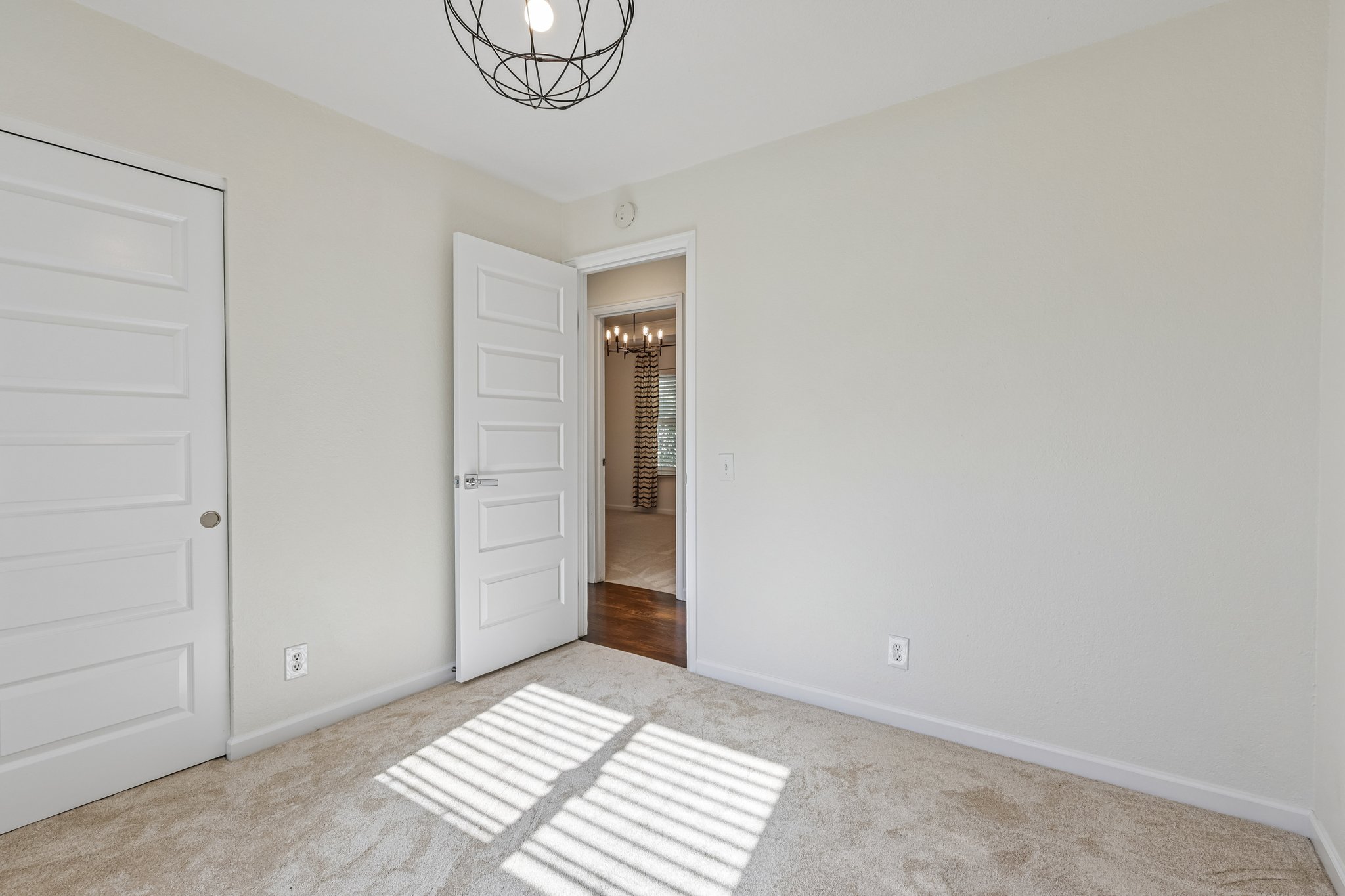 E Kenyon Ave-S2209-016.jpg
