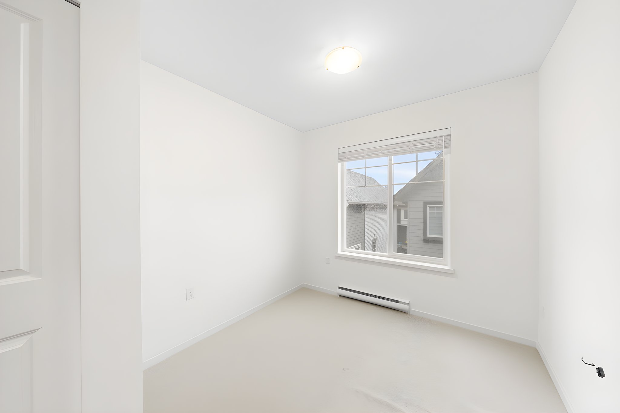 DSC03681 furniture removed.jpeg