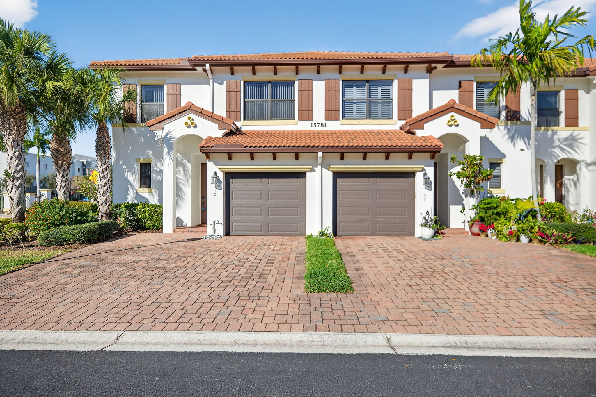 Front Exterior 1 of 3