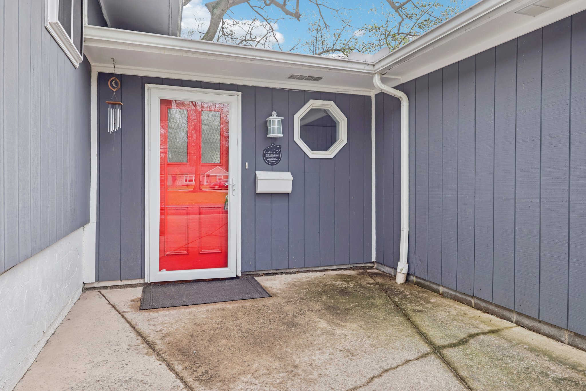 Canterbury Rd-S1604-002.jpg