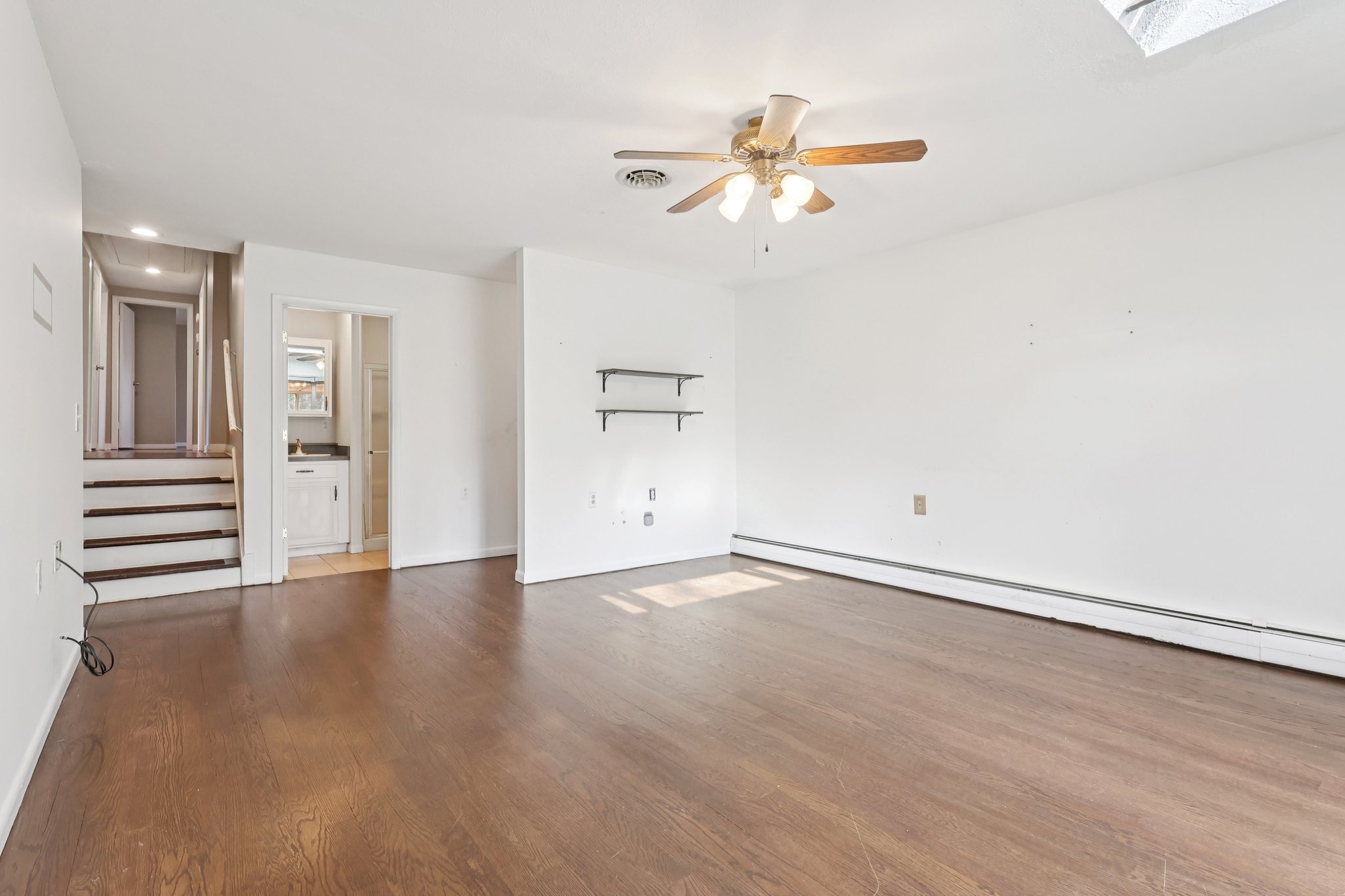 Canterbury Rd-S1604-007.jpg