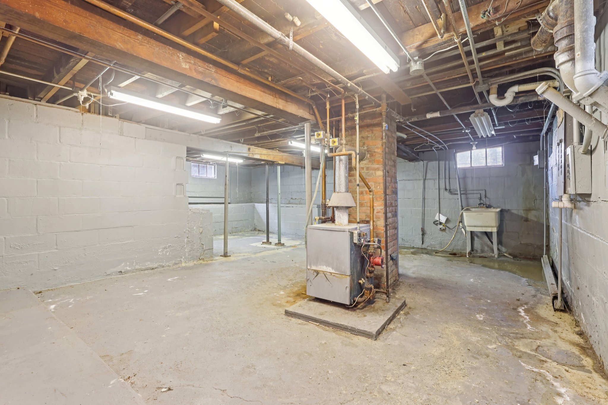 Canterbury Rd-S1604-026.jpg