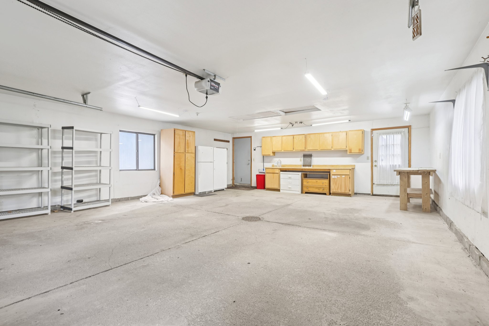 Canterbury Rd-S1604-029.jpg