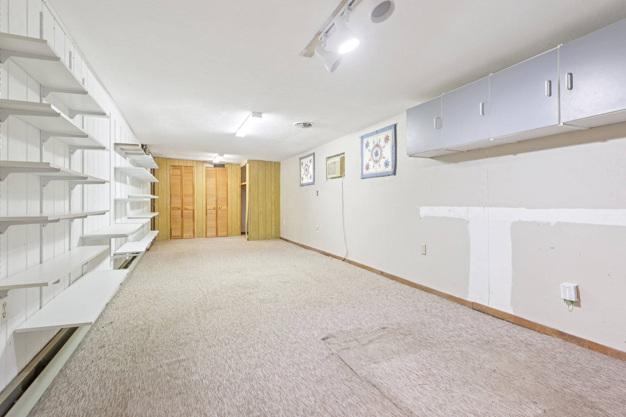 Canterbury Rd-S1604-030.jpg