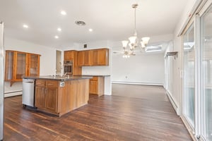 Canterbury Rd-S1604-010.jpg