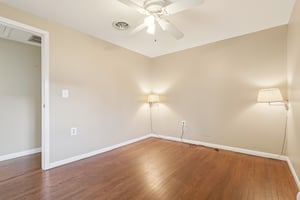 Canterbury Rd-S1604-017.jpg