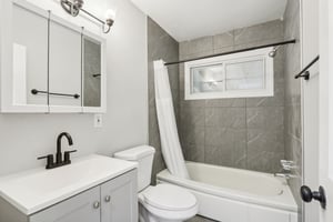 Carver Dr-015.jpg