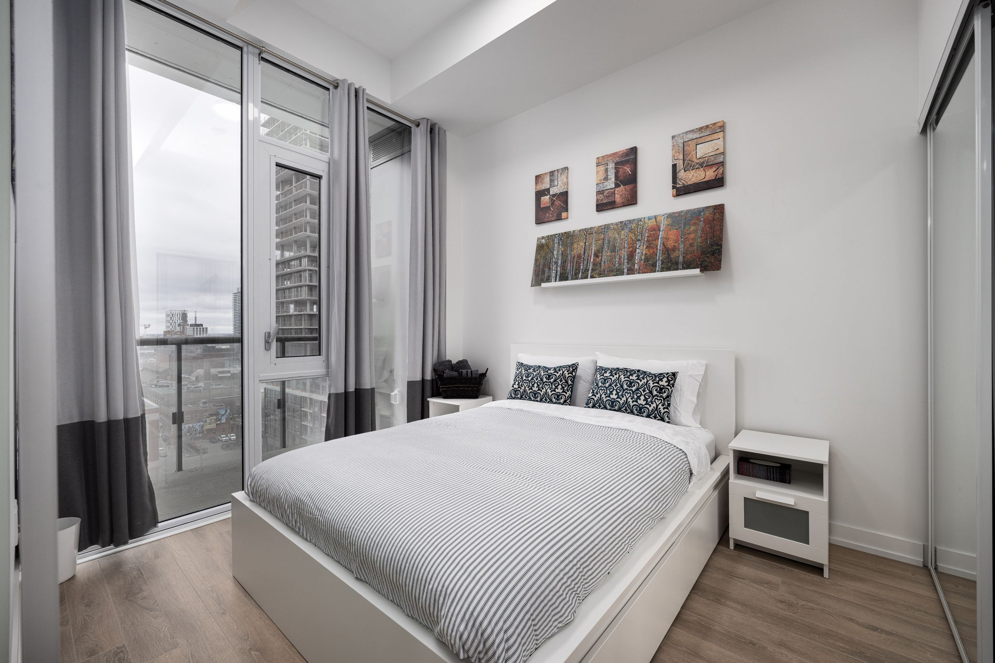 Toronto property showcase — delivered property photograph 7