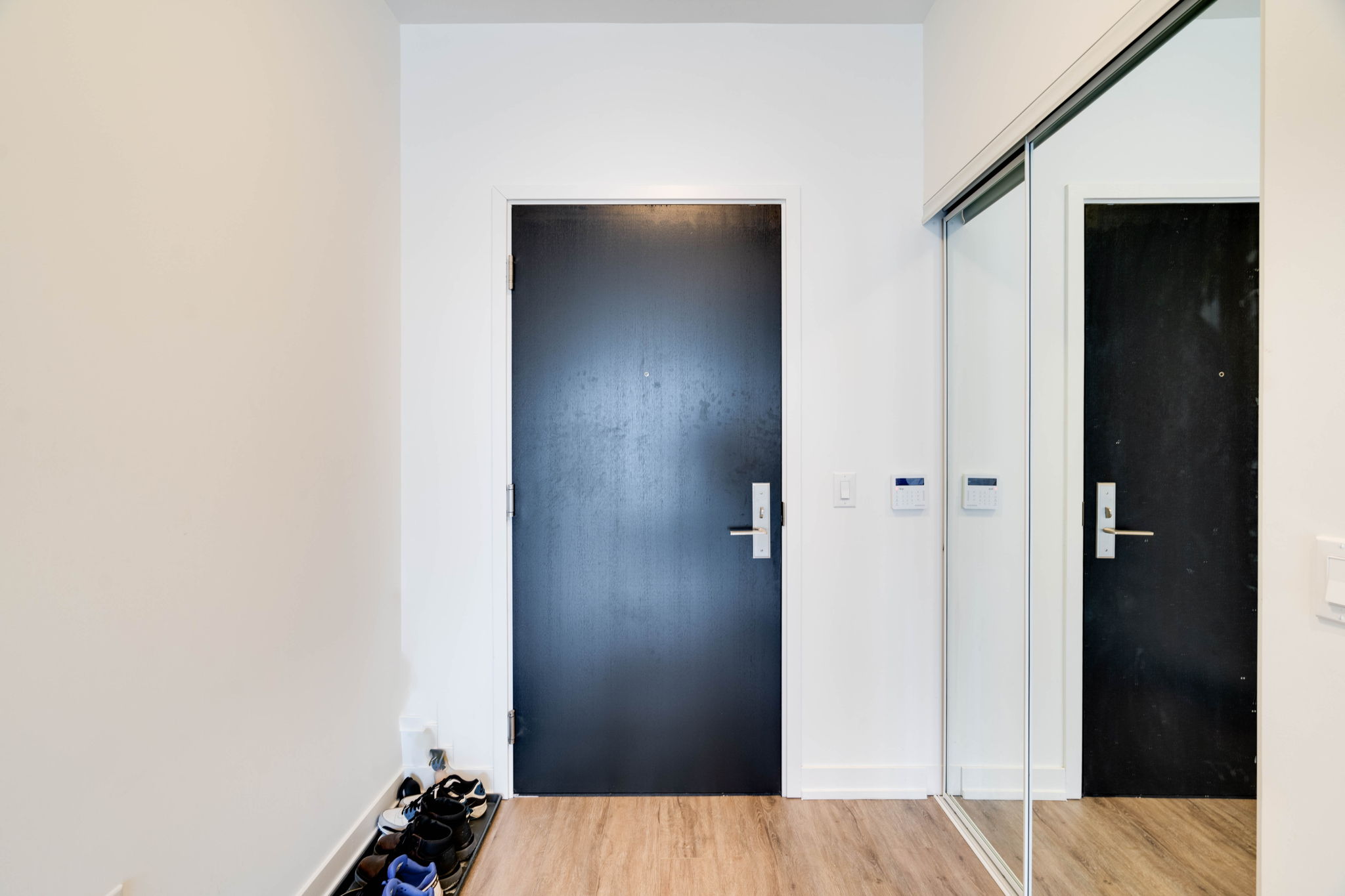 158 Front St E Unit 1604 Toronto, ON M5A 0K9