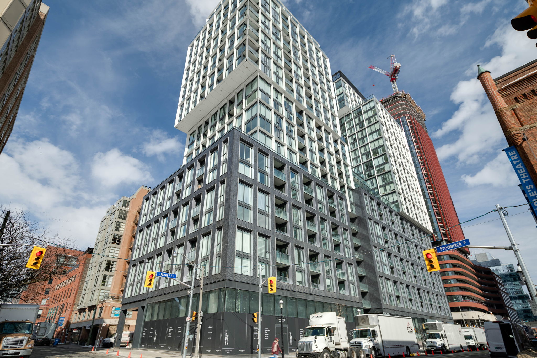 158 Front St E Unit 1604 Toronto, ON M5A 0K9