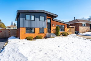 158 Laurier Ave, Hamilton-2