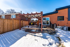 158 Laurier Ave, Hamilton-58