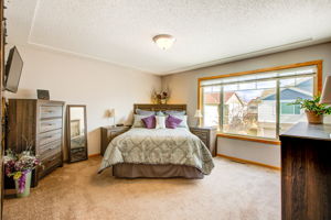 bedroom1