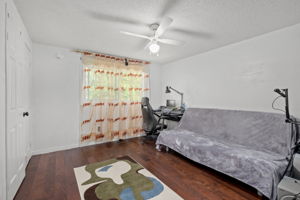  Photo 30