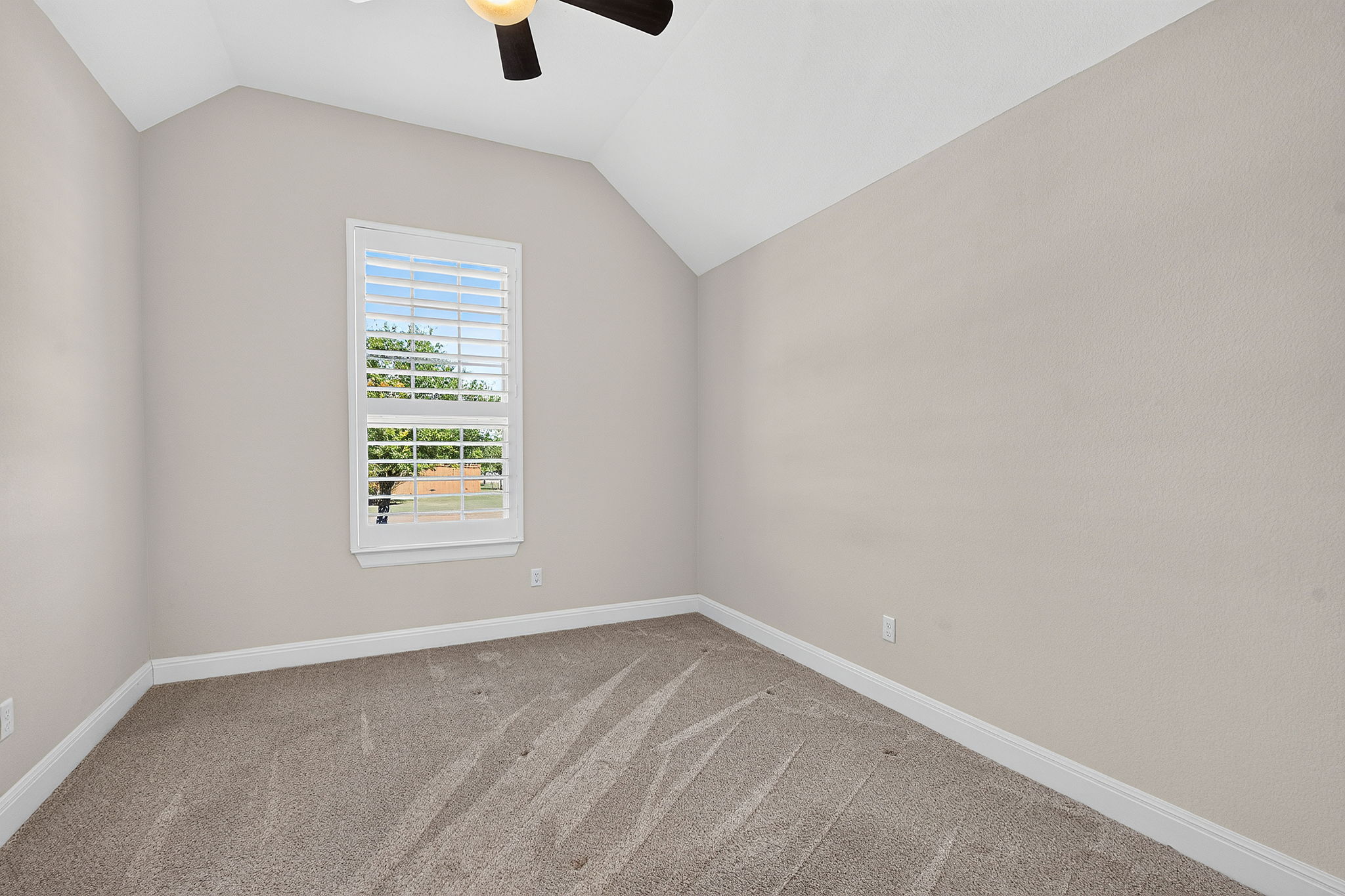 Guest Bedroom 1