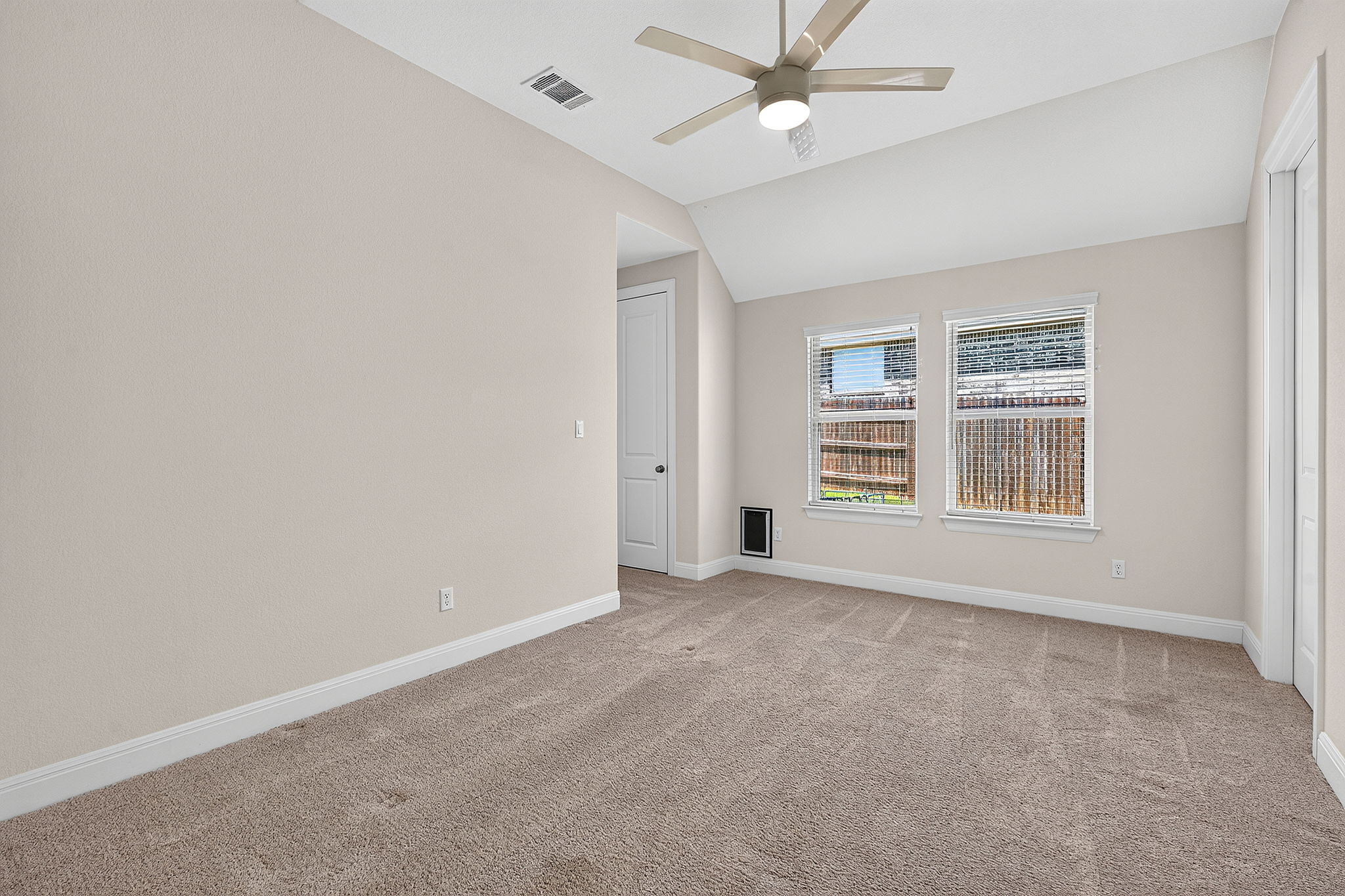 Flex Space/Game Room