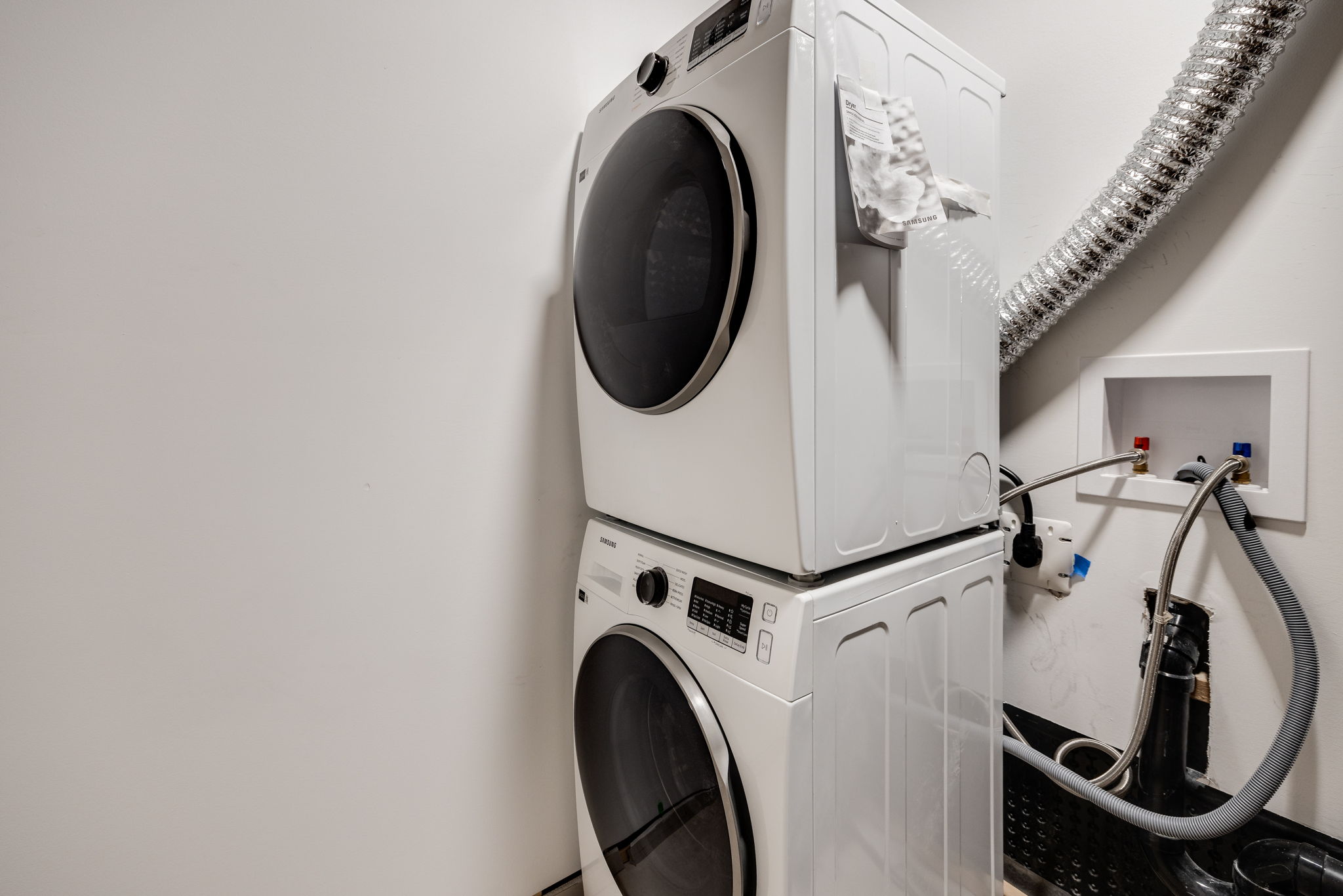 Toronto property showcase — delivered property photograph 20