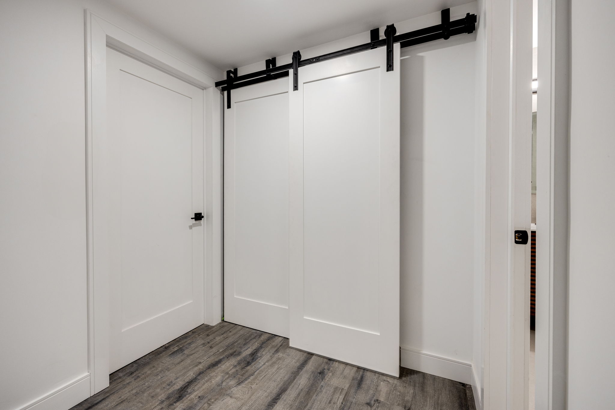 Toronto property showcase — delivered property photograph 16