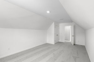  Photo 35