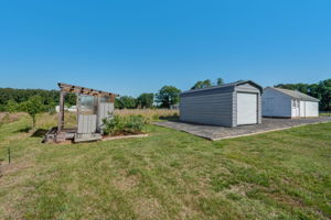 Garage & Green House