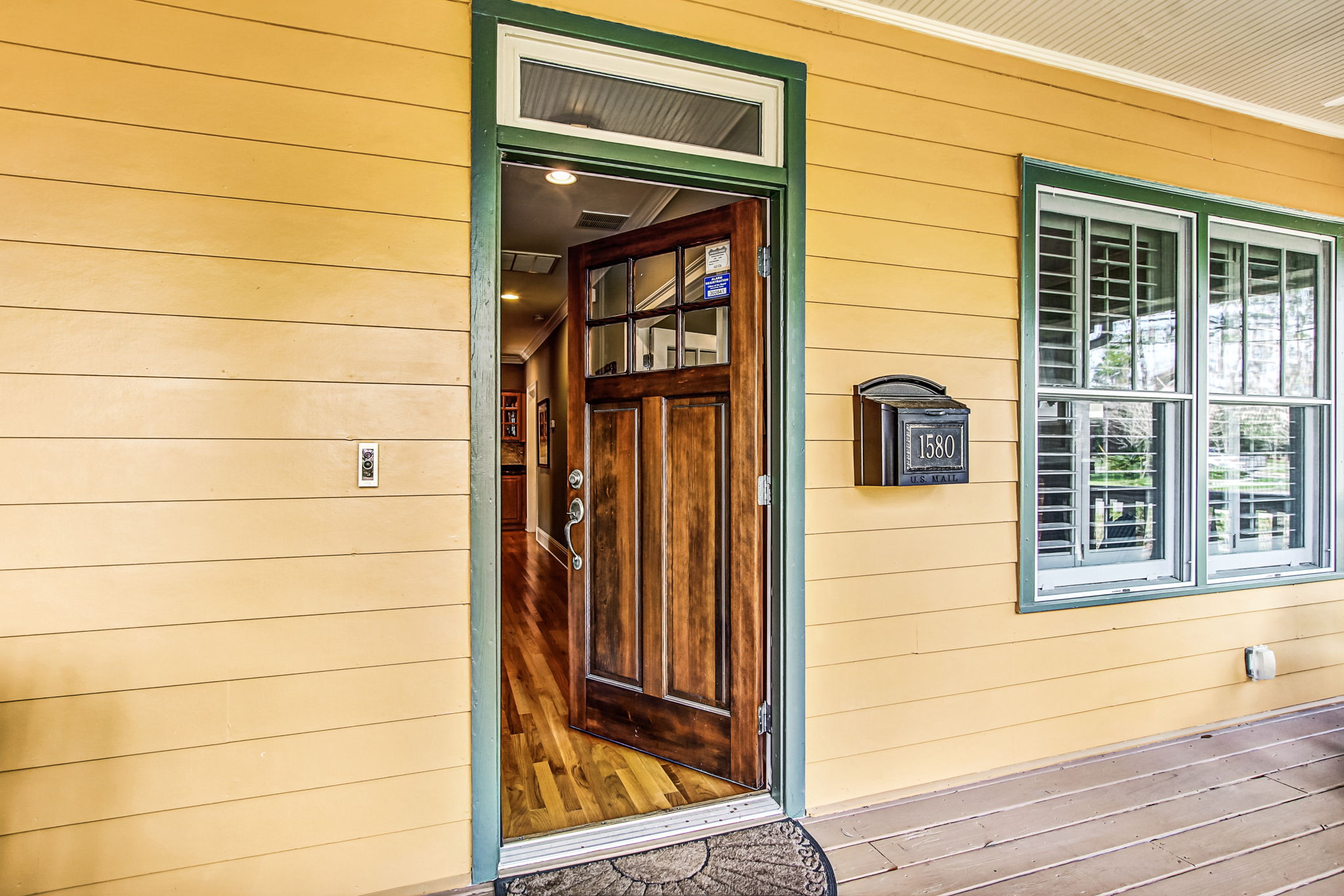 Front Entry Detail