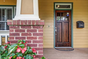 Front Entry Detail