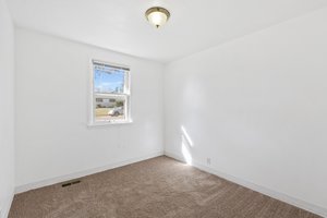 1580 S Knox Ct, Denver, CO 80219, USA Photo 15