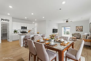 DSC09885 virtually staged.jpeg