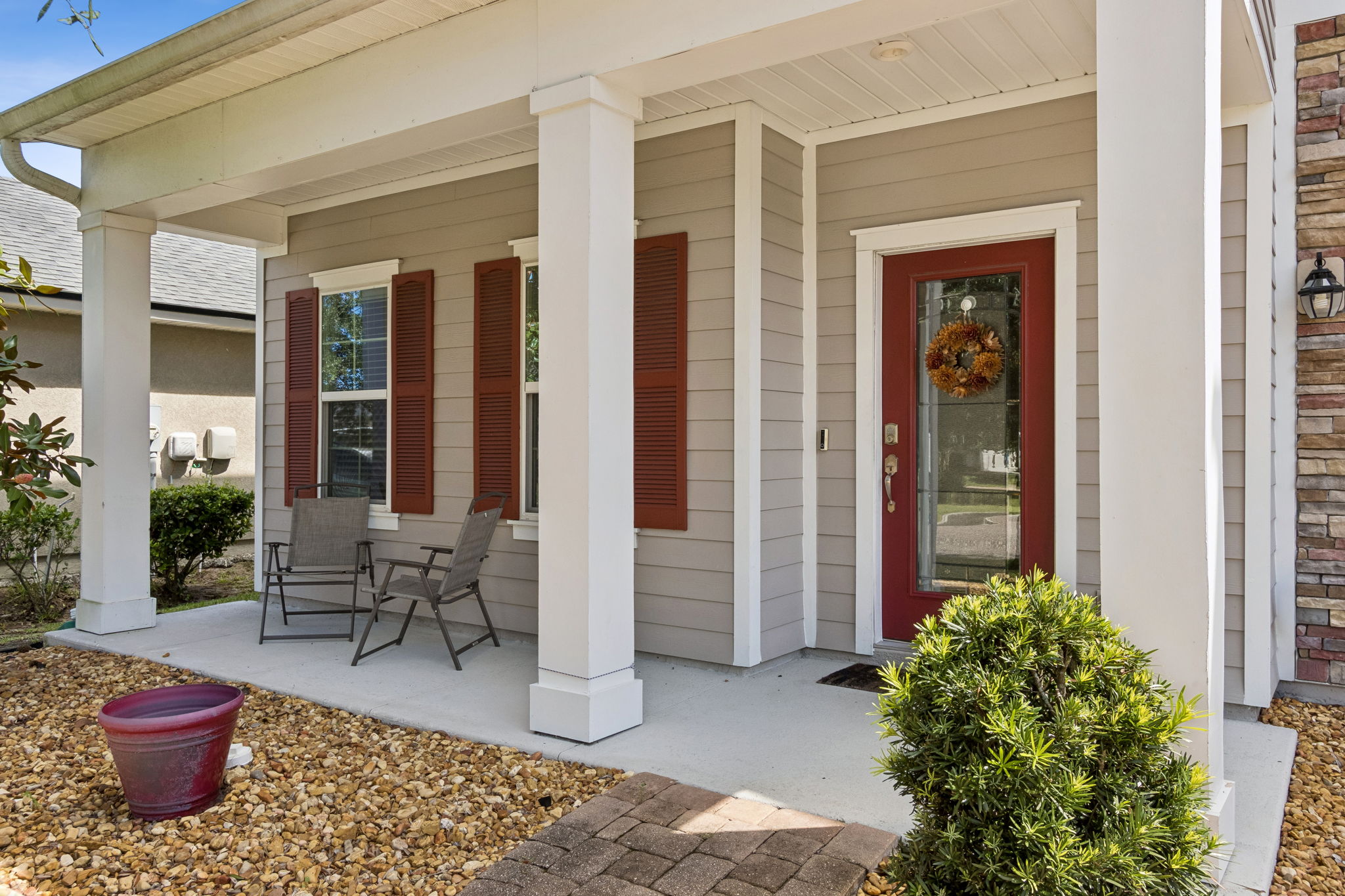 Front Entry Detail