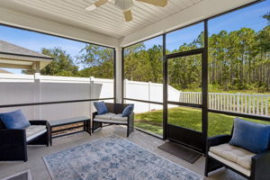 Screened-in Porch