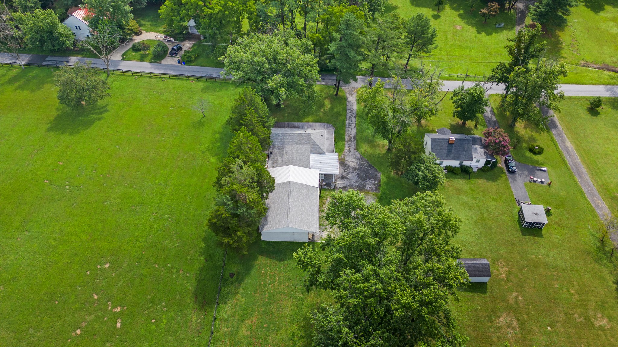  Photo 53