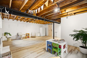  Photo 47