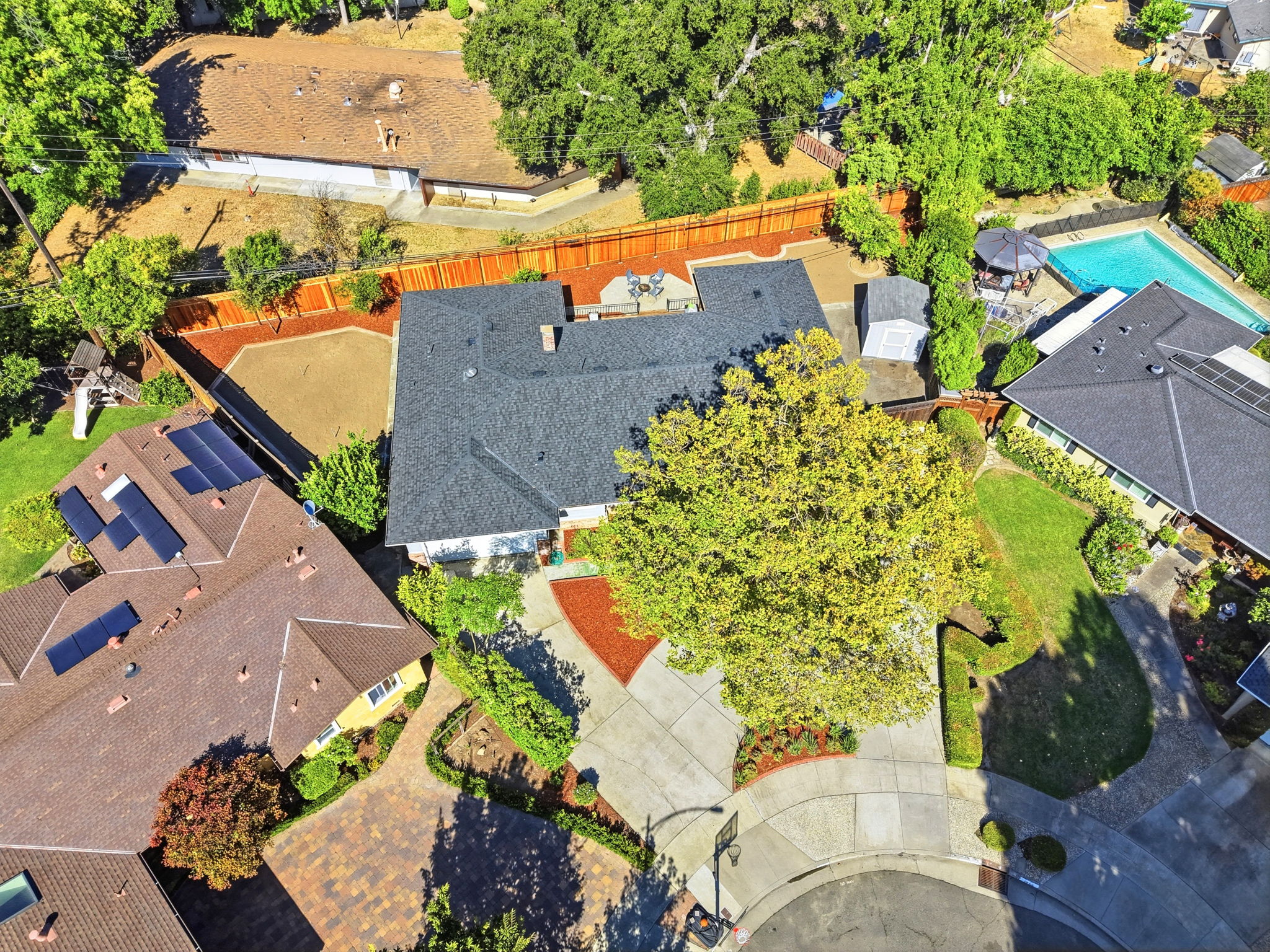 007_F8_AERIAL_1581 Edmond Ct