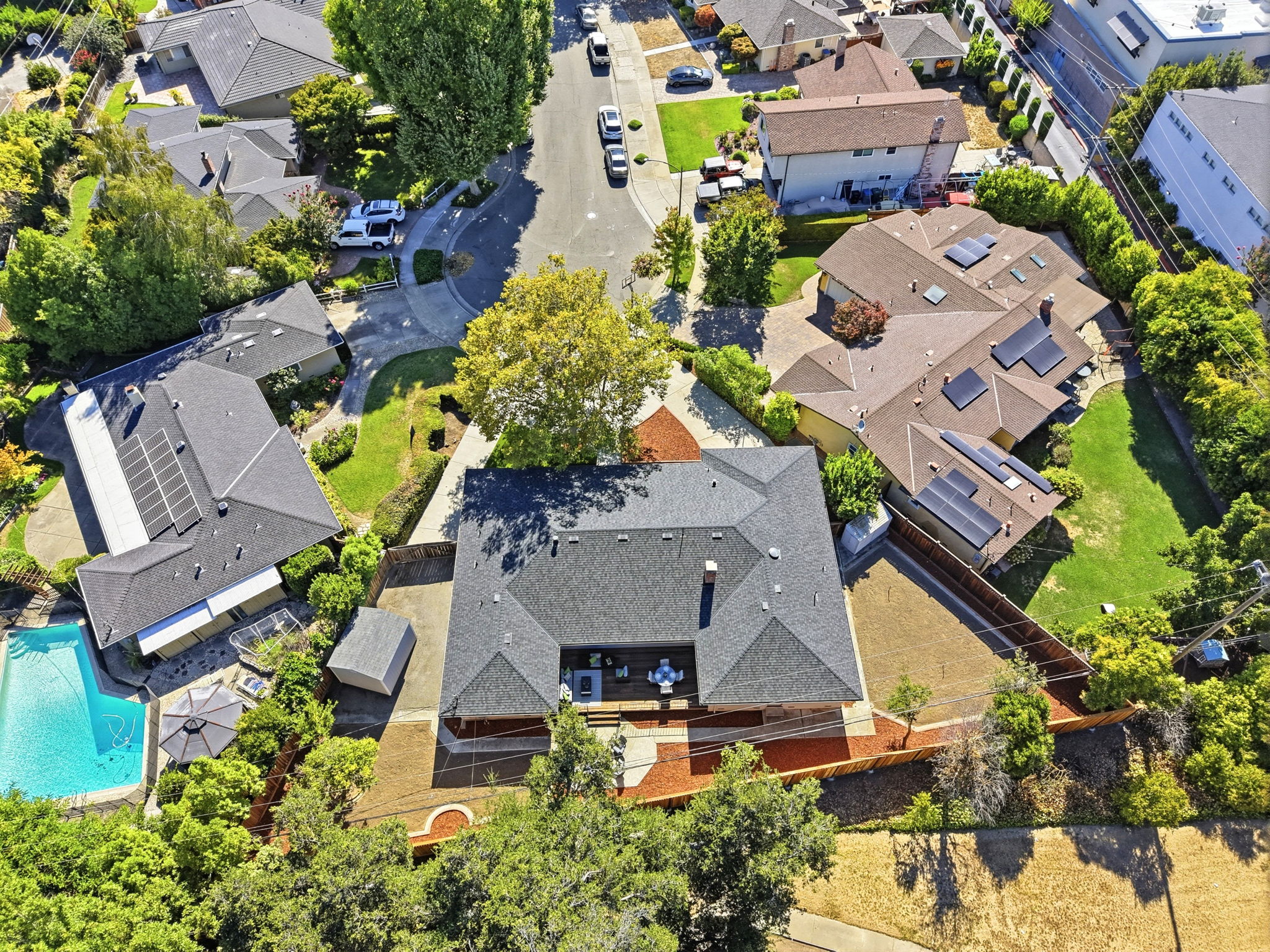 010_F8_AERIAL_1581 Edmond Ct