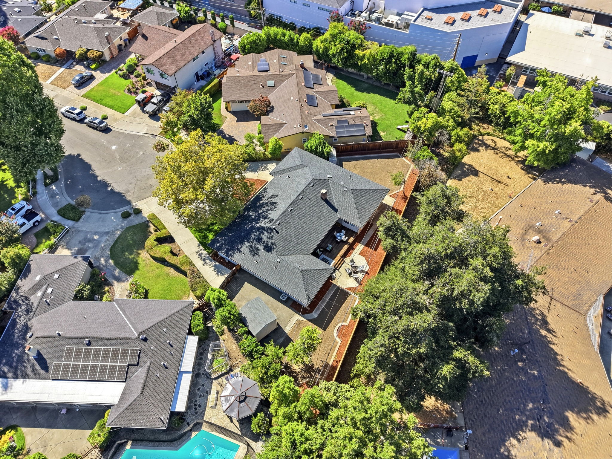 011_F8_AERIAL_1581 Edmond Ct