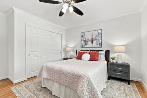 025_F8_1581 Edmond Ct