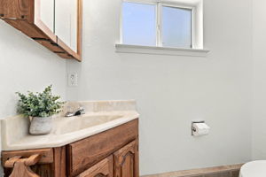 029_F8_1581 Edmond Ct