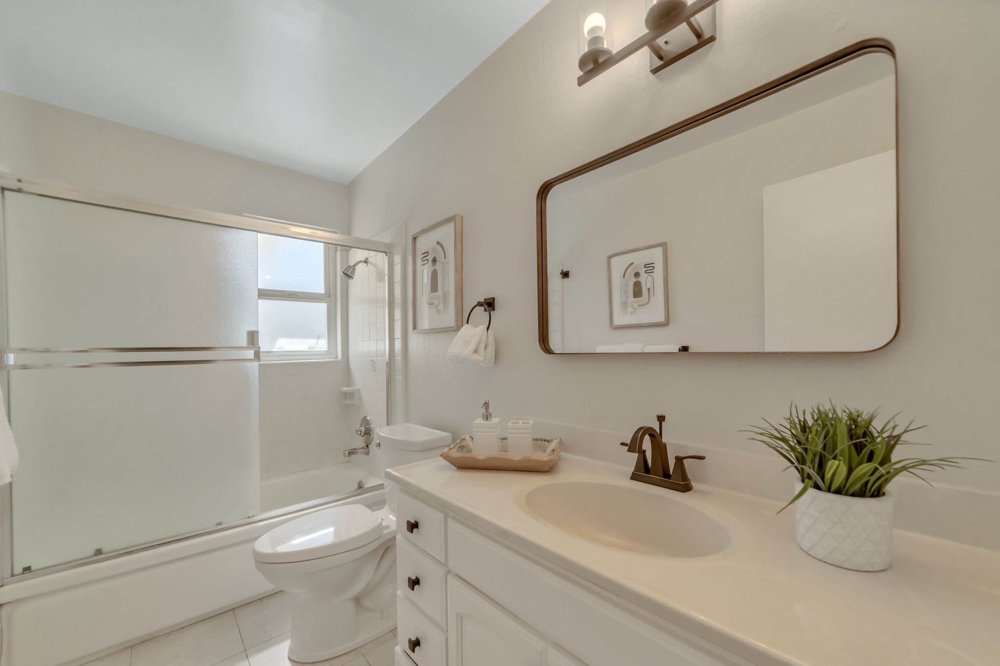 1581 Hervey Ln, San Jose, CA 95125 VR Squad Inc