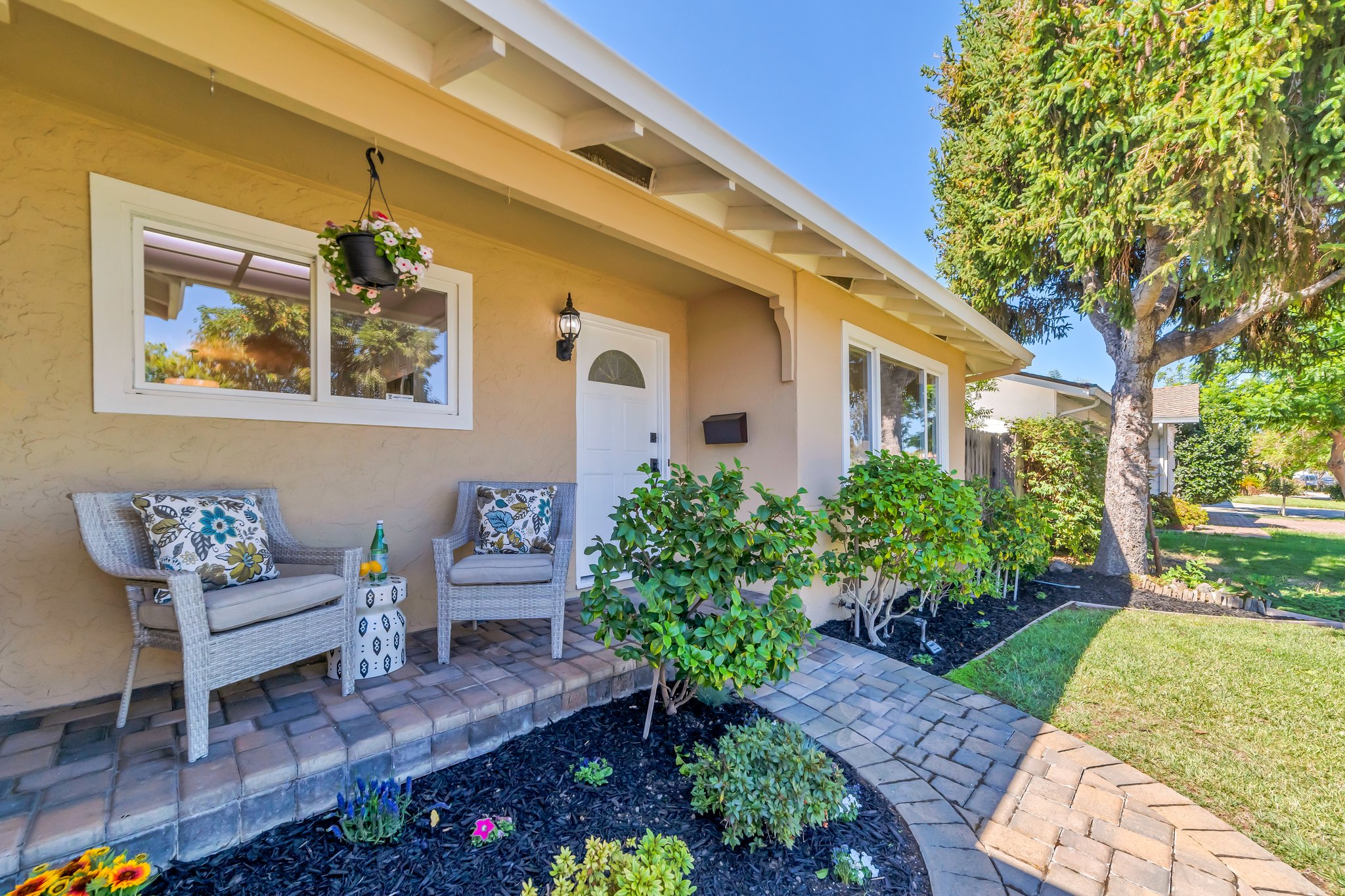 1581 Hervey Ln, San Jose, CA 95125 VR Squad Inc