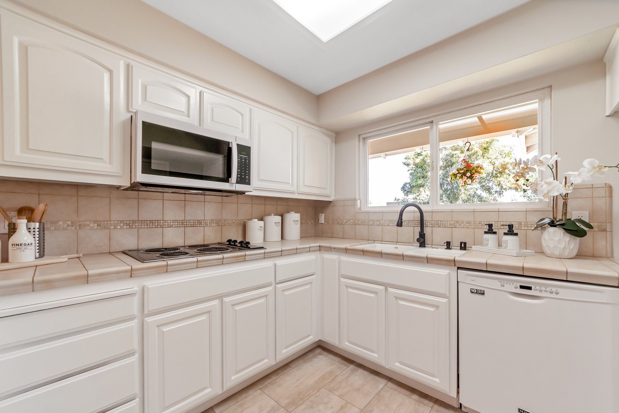 1581 Hervey Ln, San Jose, CA 95125 VR Squad Inc